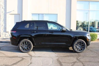 2023 Jeep Grand Cherokee Summit 4x4 in Indianapolis, IN - O'Brien Automotive Family