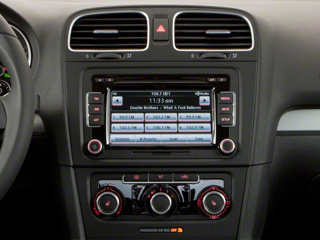 2010 Volkswagen Golf Base