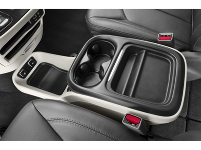 2018 Chrysler Pacifica Limited - FWD