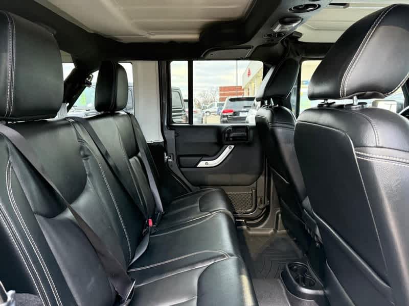 2017 Jeep Wrangler Unlimited Sahara 4x4