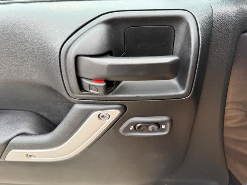 2017 Jeep Wrangler Unlimited Sahara 4x4