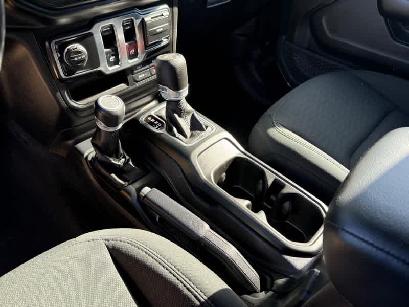 2021 Jeep Wrangler Sport S 4X4