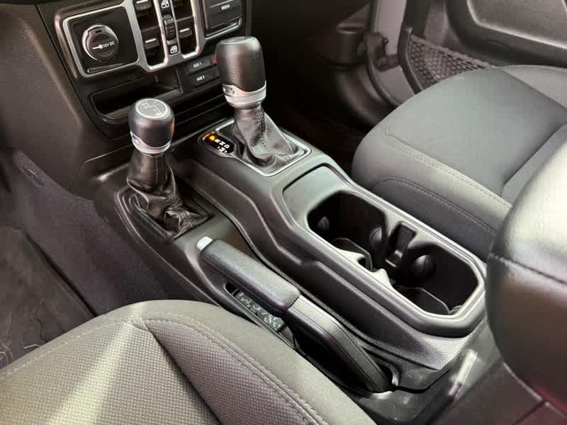 2022 Jeep Wrangler High Tide 4x4