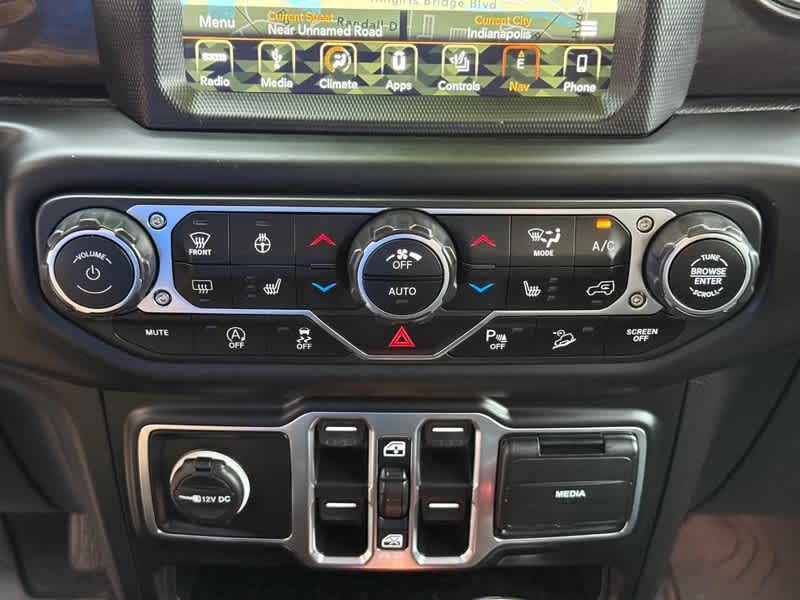 2019 Jeep Wrangler Unlimited Sahara Altitude 4x4