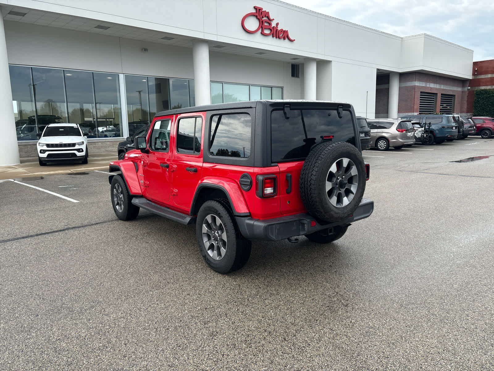 2019 Jeep Wrangler Unlimited Sahara - 4x4