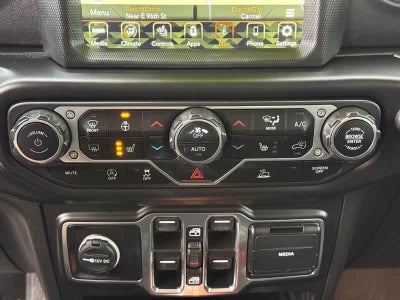 2022 Jeep Wrangler Sahara 4x4