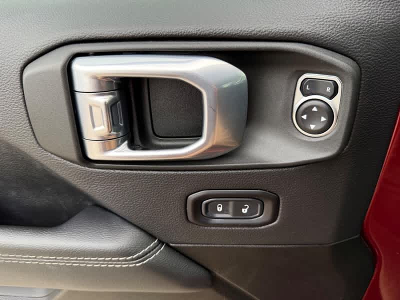 2022 Jeep Wrangler Sahara 4x4