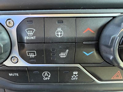 2022 Jeep Wrangler Sahara Altitude 4x4