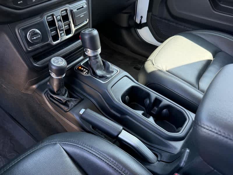 2022 Jeep Wrangler Sahara Altitude 4x4