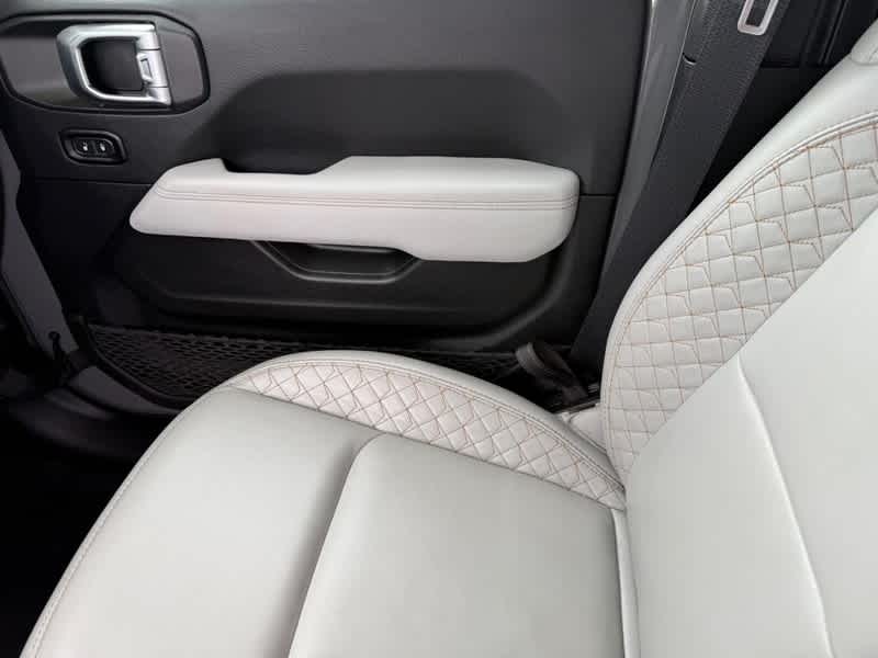 2022 Jeep Wrangler 4xe Unlimited High Altitude 4x4