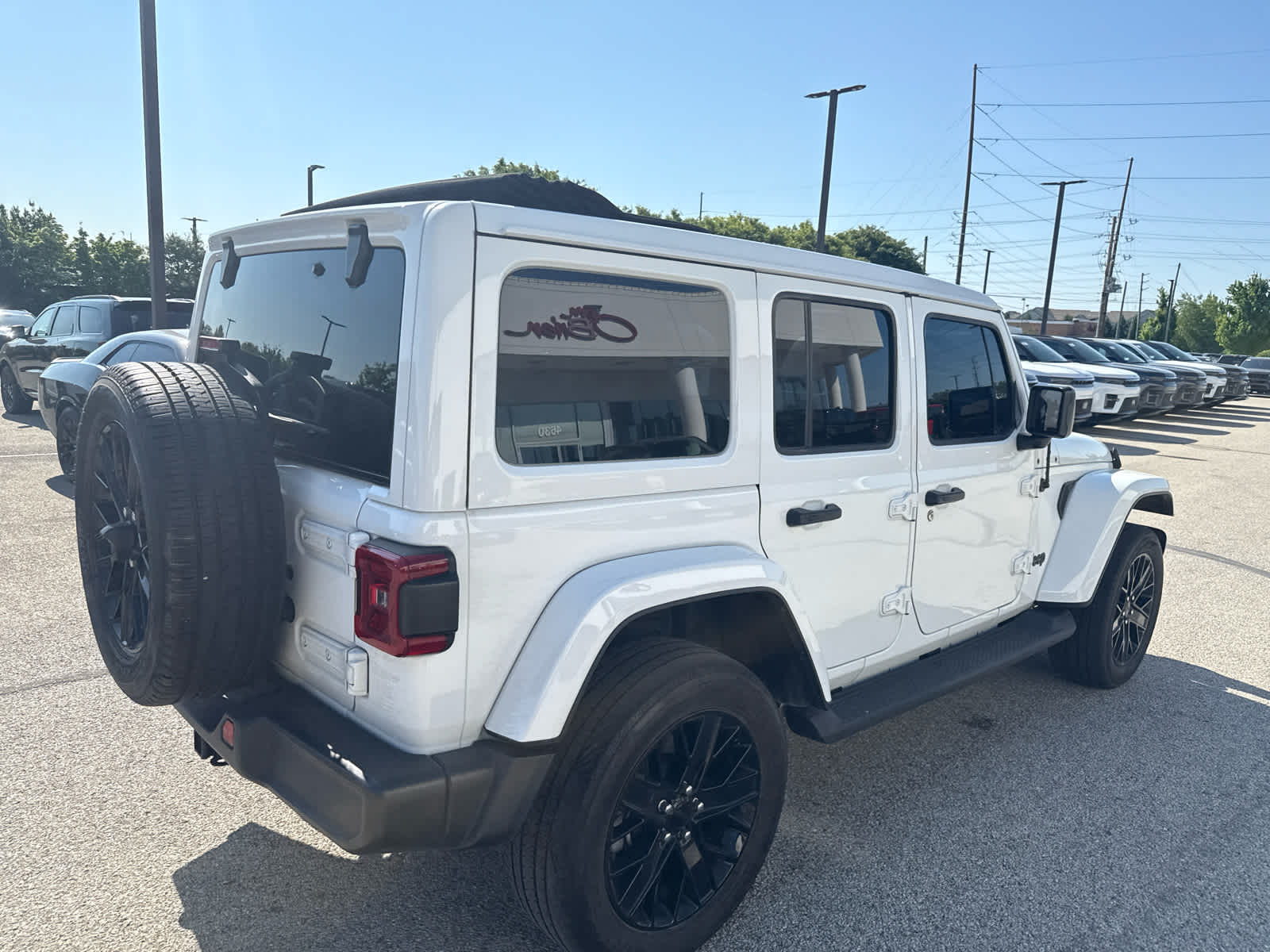2023 Jeep Wrangler 4xe Sahara 4x4