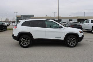 2020 Jeep Cherokee Trailhawk 4x4 in Indianapolis, IN - O'Brien Automotive Family