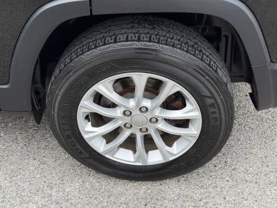 2022 Jeep Cherokee Latitude Lux 4x4