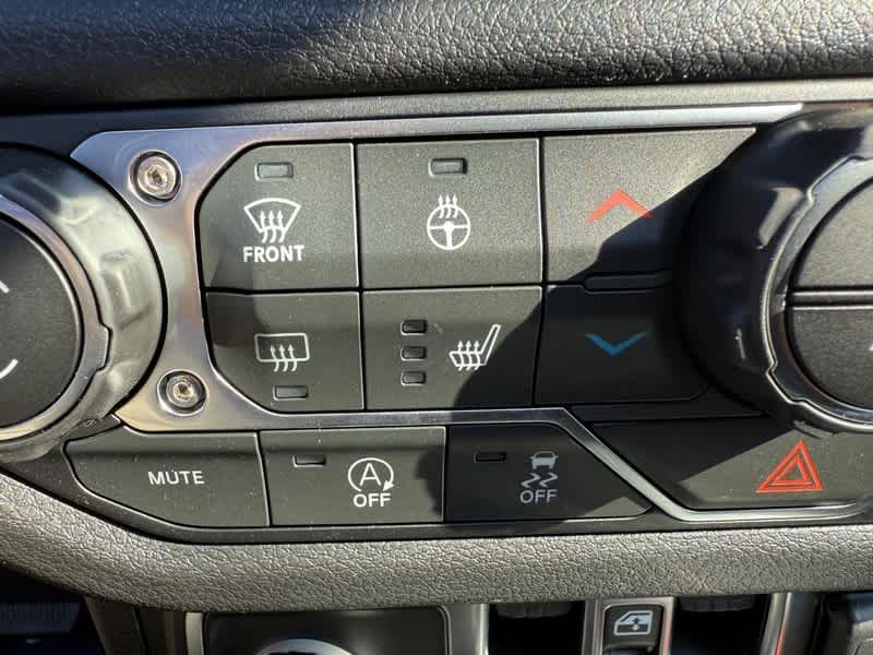 2025 Jeep Wrangler 4-DOOR WILLYS