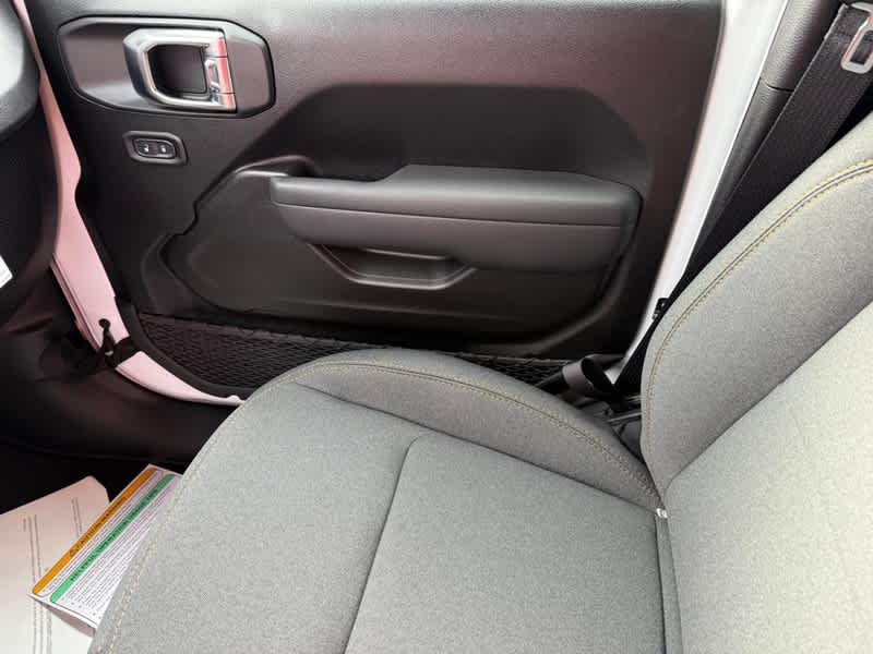 2026 Jeep Wrangler 4-DOOR SPORT S