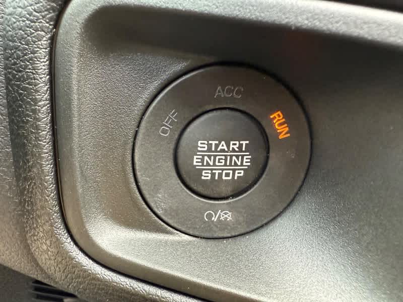 2025 Jeep Wrangler 4-DOOR SPORT S