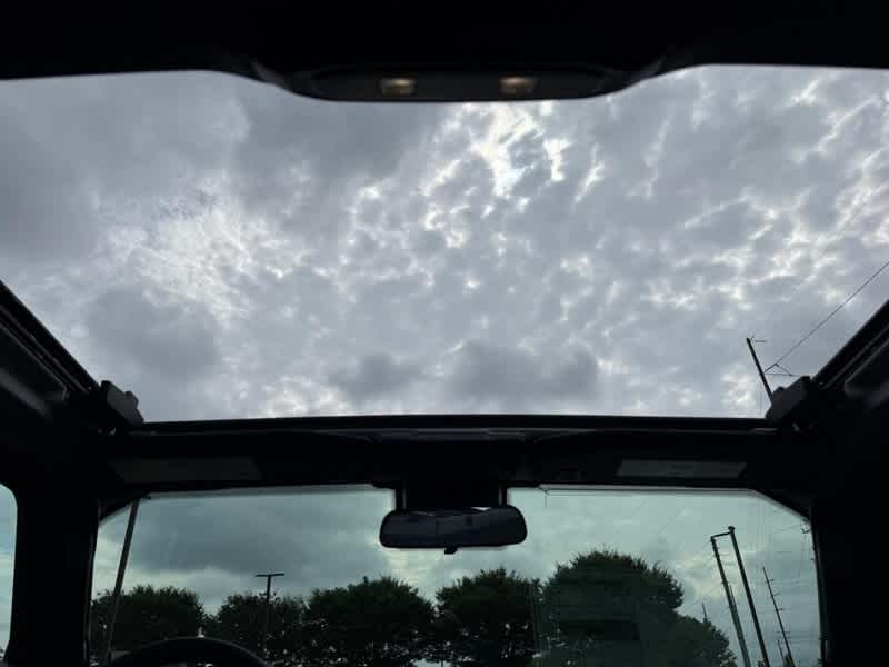 2025 Jeep Wrangler 4-DOOR SPORT S