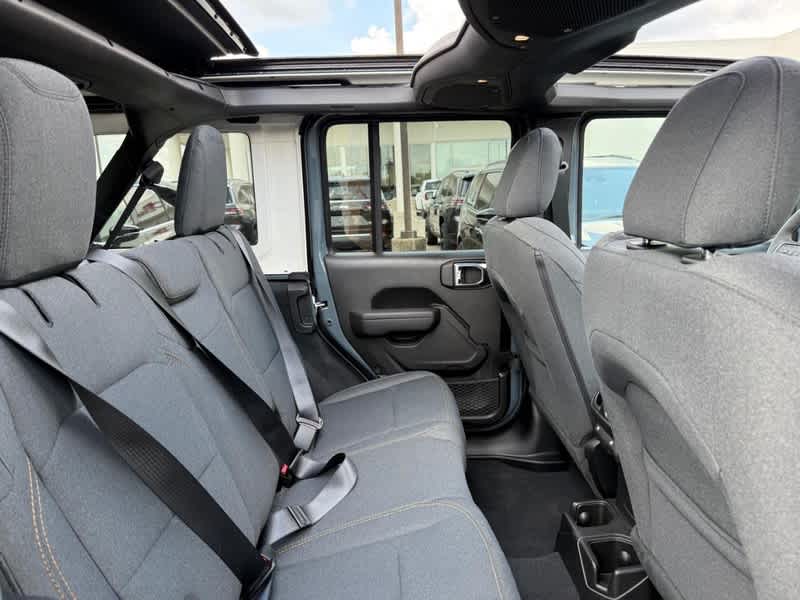 2025 Jeep Wrangler 4-DOOR SPORT S