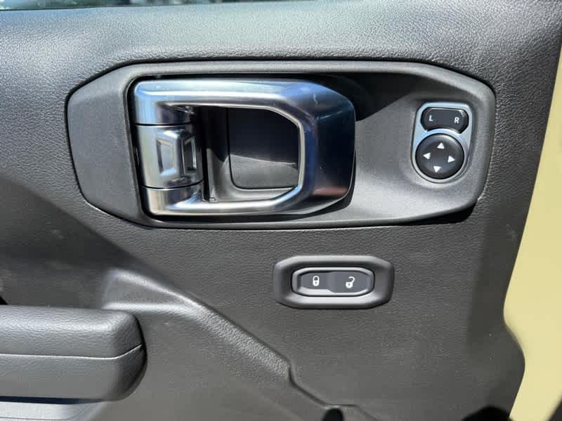 2025 Jeep Wrangler 4-DOOR SPORT S