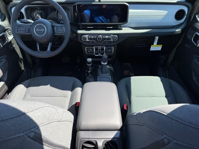 2025 Jeep Wrangler 4-DOOR SPORT S