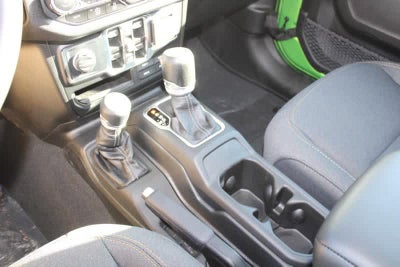 2025 Jeep Wrangler 4-DOOR SPORT S