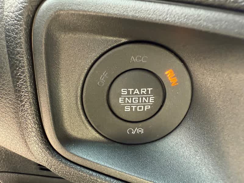 2025 Jeep Wrangler 4-DOOR SPORT S