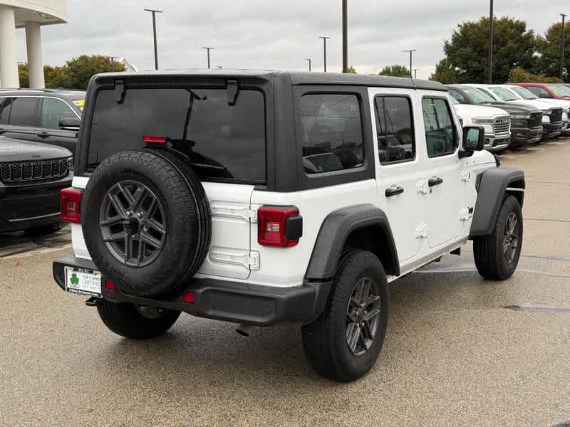 2025 Jeep Wrangler 4-Door Summit 4x4