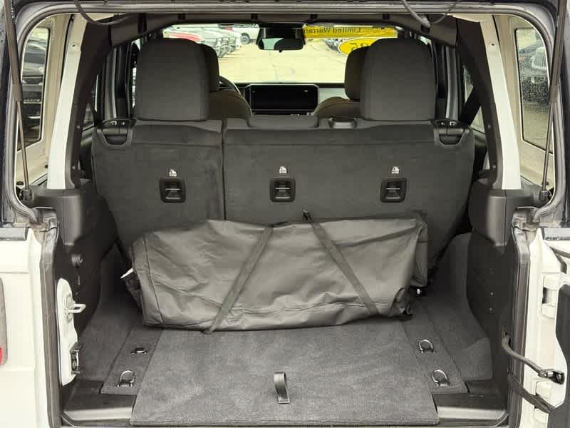 2025 Jeep Wrangler 4-Door Summit 4x4