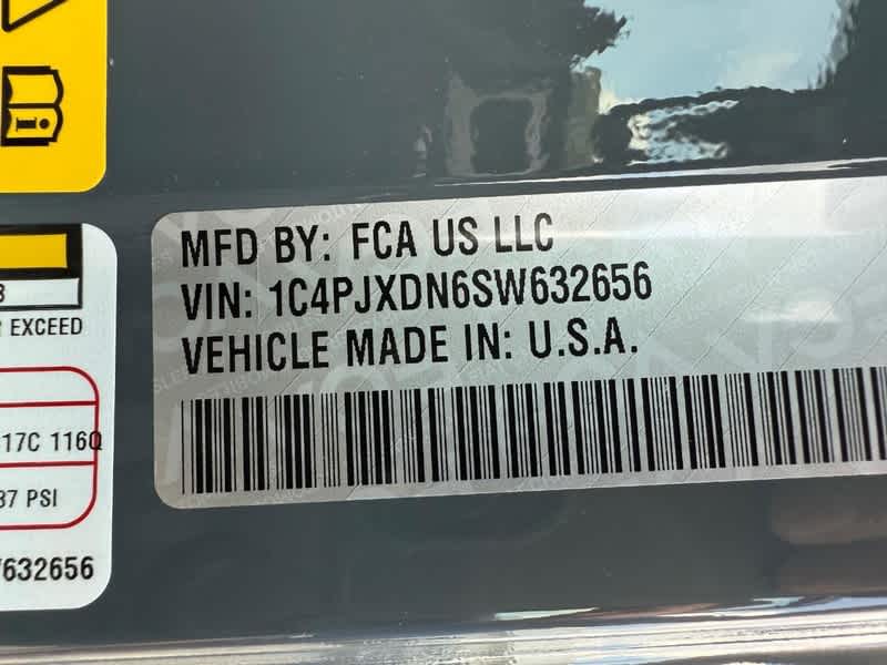 2025 Jeep Wrangler 4-DOOR WILLYS