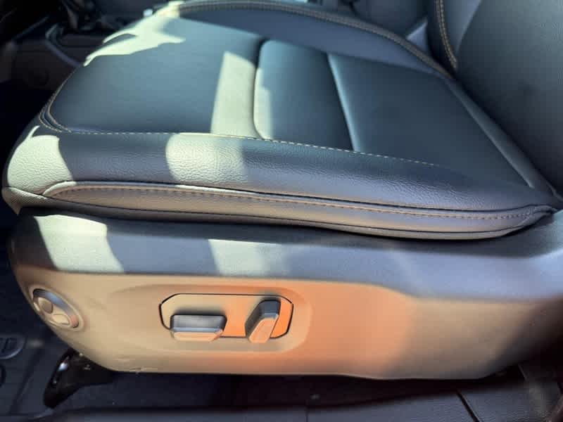 2025 Jeep Wrangler 4-DOOR SAHARA