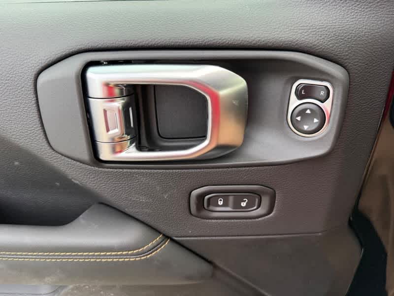 2026 Jeep Wrangler 4-DOOR SAHARA