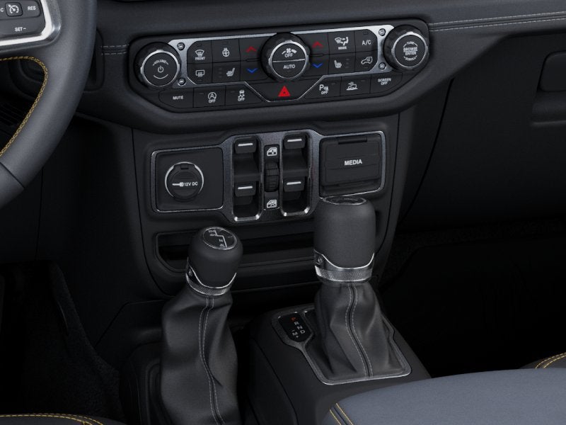 2027 Jeep Wrangler 4-DOOR SAHARA