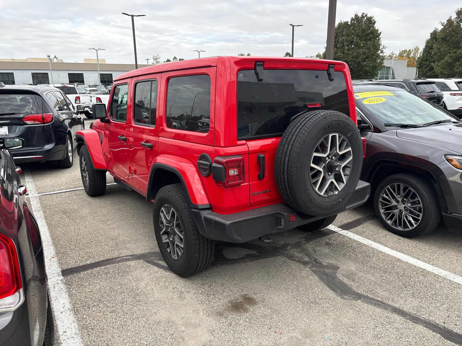 2026 Jeep Wrangler 4-Door Sahara 4x4