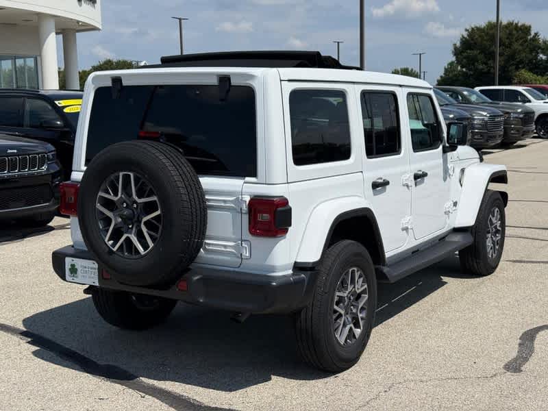 2025 Jeep Wrangler 4-Door Sahara 4x4