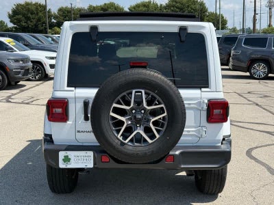 2025 Jeep Wrangler 4-Door Sahara 4x4