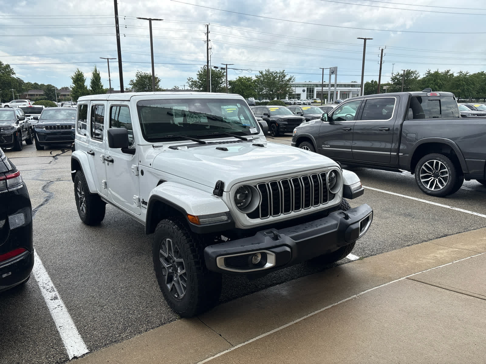 2025 Jeep Wrangler Sahara - 4 Door 4x4