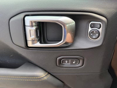 2025 Jeep Wrangler 4-DOOR SAHARA