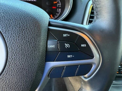 2018 Jeep Grand Cherokee Laredo 4x4