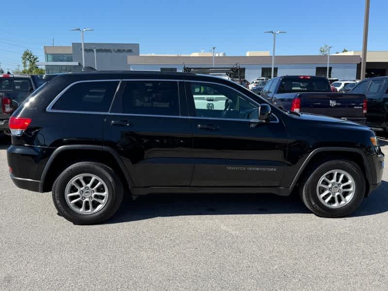 2018 Jeep Grand Cherokee Laredo 4x4