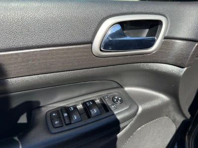 2018 Jeep Grand Cherokee Laredo 4x4