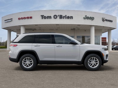 2026 Jeep Grand Cherokee LAREDO 4X4