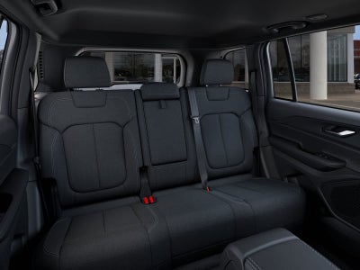 2027 Jeep Grand Cherokee LAREDO X 4X4