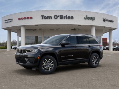 2027 Jeep Grand Cherokee LAREDO X 4X4