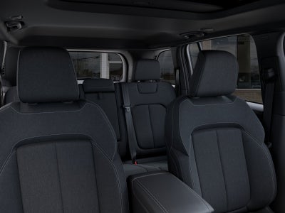 2027 Jeep Grand Cherokee LAREDO X 4X4