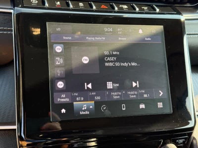 2023 Jeep Grand Cherokee Laredo X 4x4