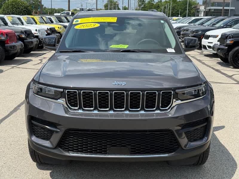 2023 Jeep Grand Cherokee Laredo X 4x4