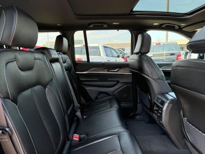 2025 Jeep Grand Cherokee Limited 4x4