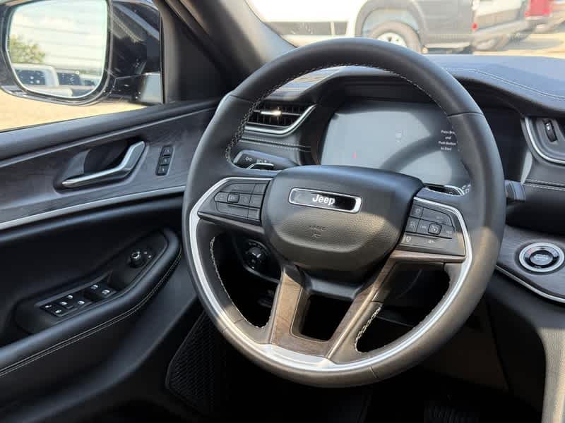 2025 Jeep Grand Cherokee Limited 4x4