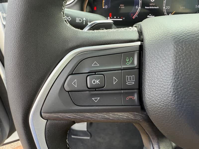 2025 Jeep Grand Cherokee LIMITED 4X4