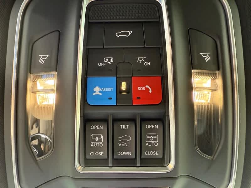 2025 Jeep Grand Cherokee LIMITED 4X4